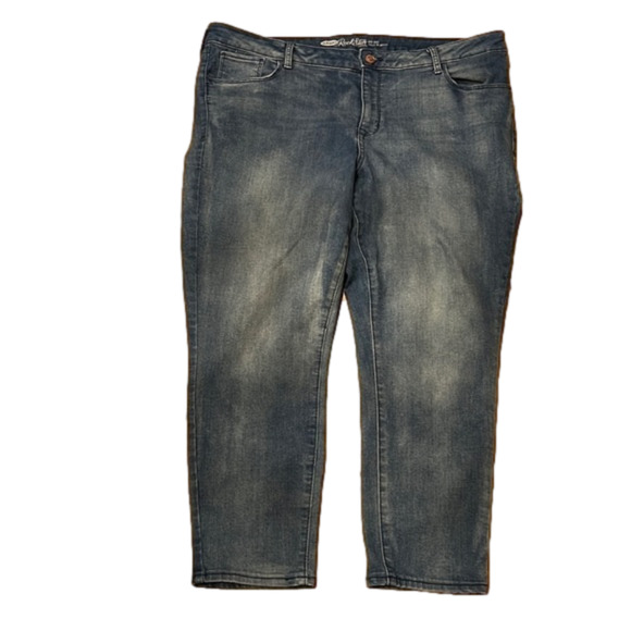 OLD navy rock star mid - rise jeans size 18. - Picture 1 of 7